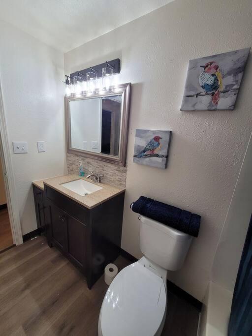 Newly Remodeled Relaxing Stay Near Downtown Феърбанкс Екстериор снимка